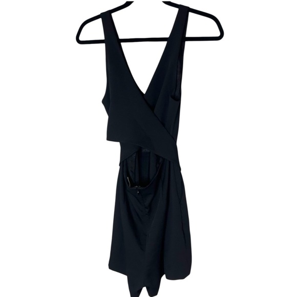 Aritzia Wilfred Écoulement Romper- Black- Size 10 - Picture 5 of 12